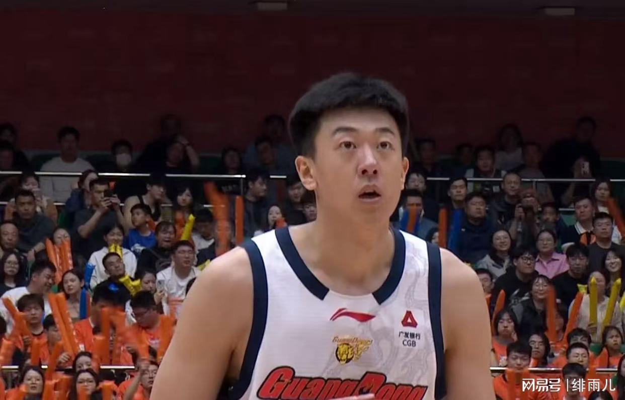 bob半岛体育官方入口-确认不打了！广东第一外援接近常规赛报销，杜锋迎来下课倒计时？